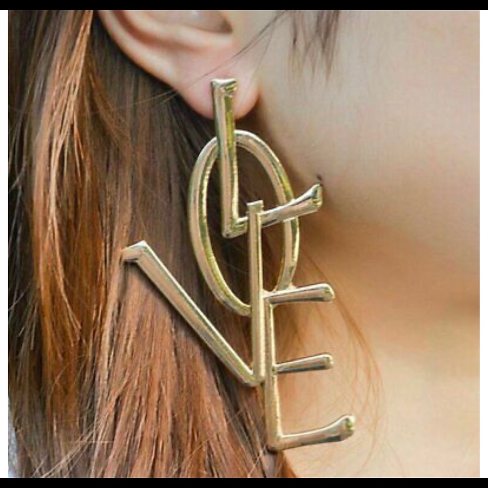 Love earrings 🥰 perfect 4 Valentines 🌹🌹🌹🌷